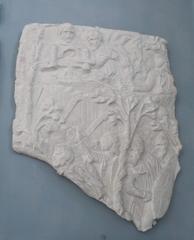 Tirage d'une plaque de la colonne trajane : auxiliaires armés de frondes