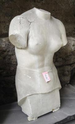 Tirage du torse d'une statue d'Aphrodite