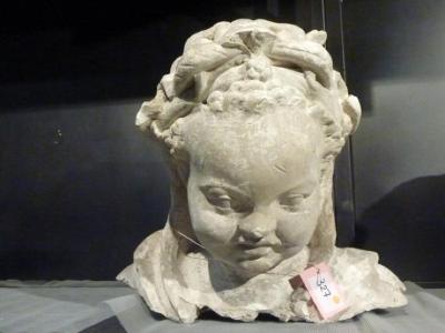 Tirage de la tête d'une statue d'Hercule enfant