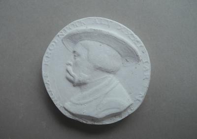 Tirage d'une médaille : buste de Nicolas Kohlnpock