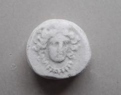 Tirage d'une monnaie : tête de face