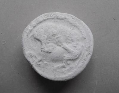 Tirage d'une monnaie : un lion attaquant un animal