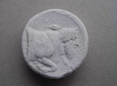 Tirage d'une monnaie : avant-train de taureau androcéphale