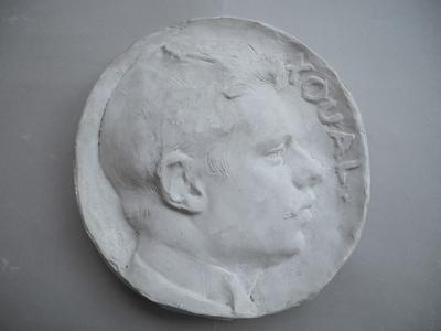 Tirage d'un médaillon : Maurice Xoual