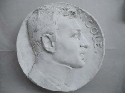 Tirage d'un médaillon : Georges Nicole