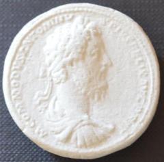 Tirage d'une monnaie : buste de Commode